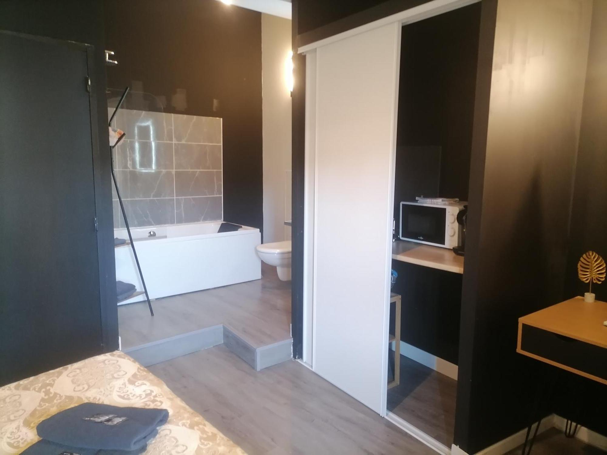 Studio Baignoire Centre Ville Narbonne Exterior photo